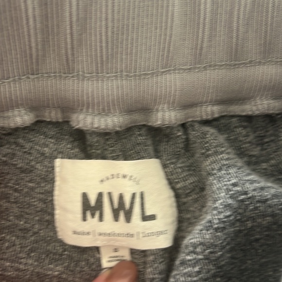 Madewell Velour Space Dyed Slim Fit Jogger - Picture 5 of 5